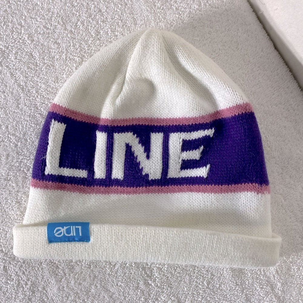 Line White Blue Pink Toque Beanie Winter Hat